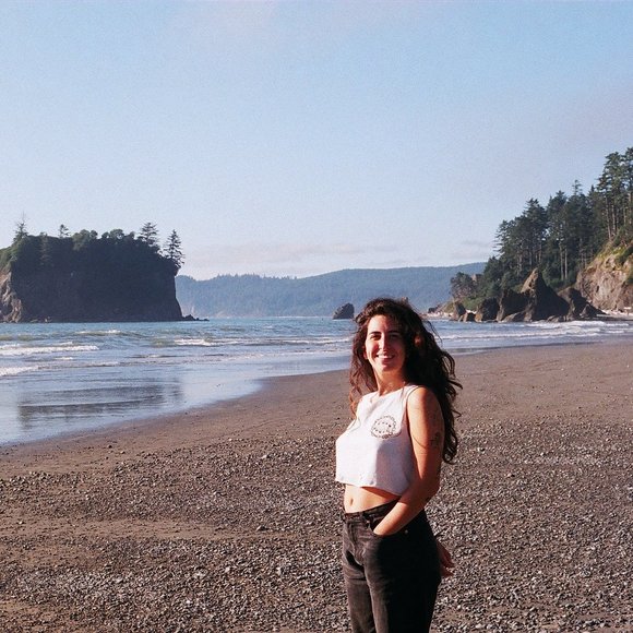 💃♠️Meet your Posher!♠️💃 - Picture 4 of 7